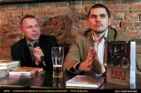 Z Hitlerem na Moskwę czy ze Stalinem na Berlin? Z Hitlerem na Moskwę czy ze Stalinem na Berlin?